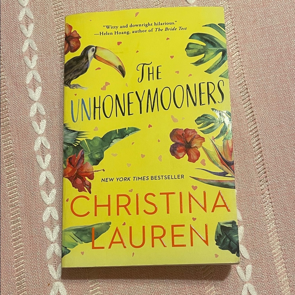 The Unhoneymooners Book by Christina Lauren